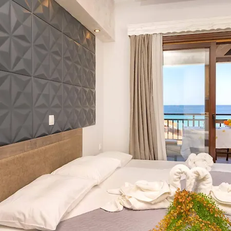 Copa Cabbana 3* ネア・ローダ