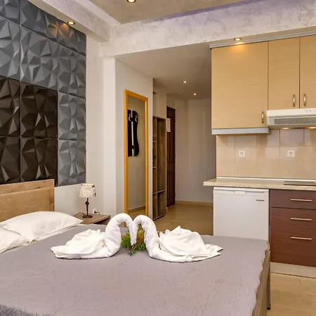 Copa Cabbana アパートホテル ネア・ローダ