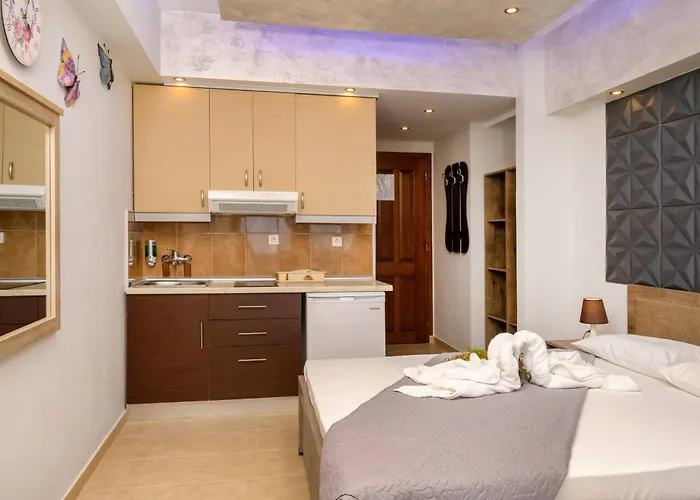 Copa Cabbana 3* Nea Roda