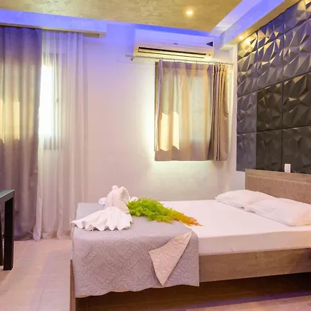 מלון דירות Copa Cabbana נאה רודה