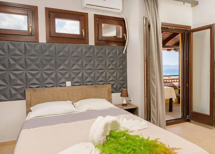 Copa Cabbana 3* Nea Roda